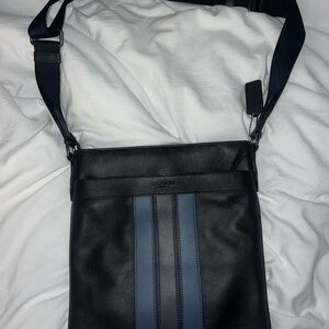 Coach Charles Crossbody Varsity Leather Bag Black/midnight Navy